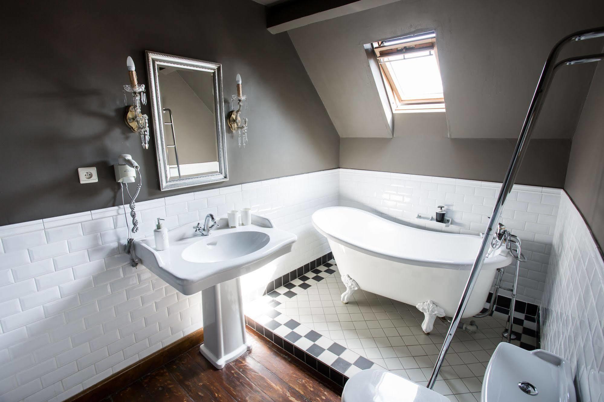 B&B Downtown Bxl Brüsszel Kültér fotó