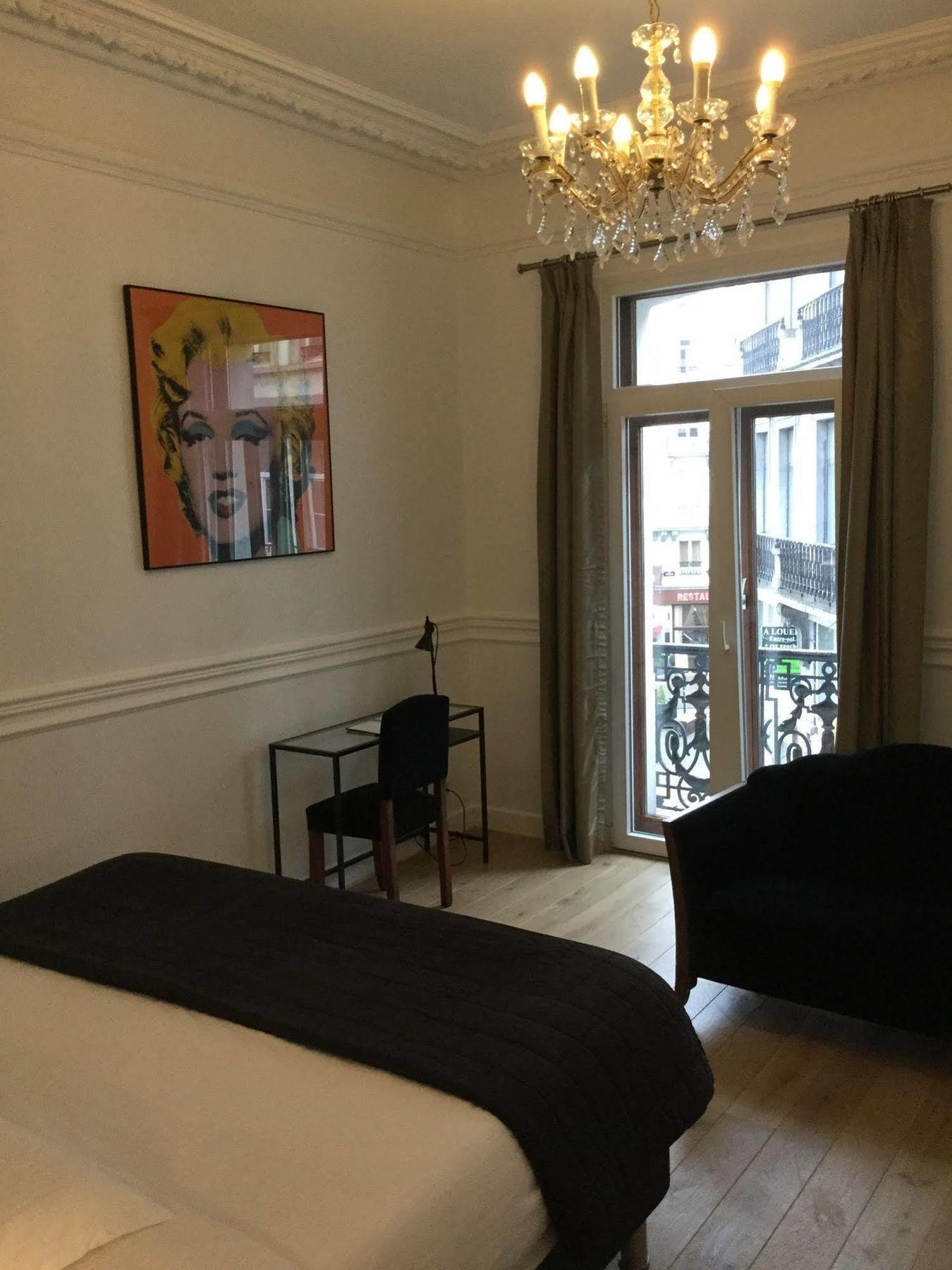 B&B Downtown Bxl Brüsszel Kültér fotó