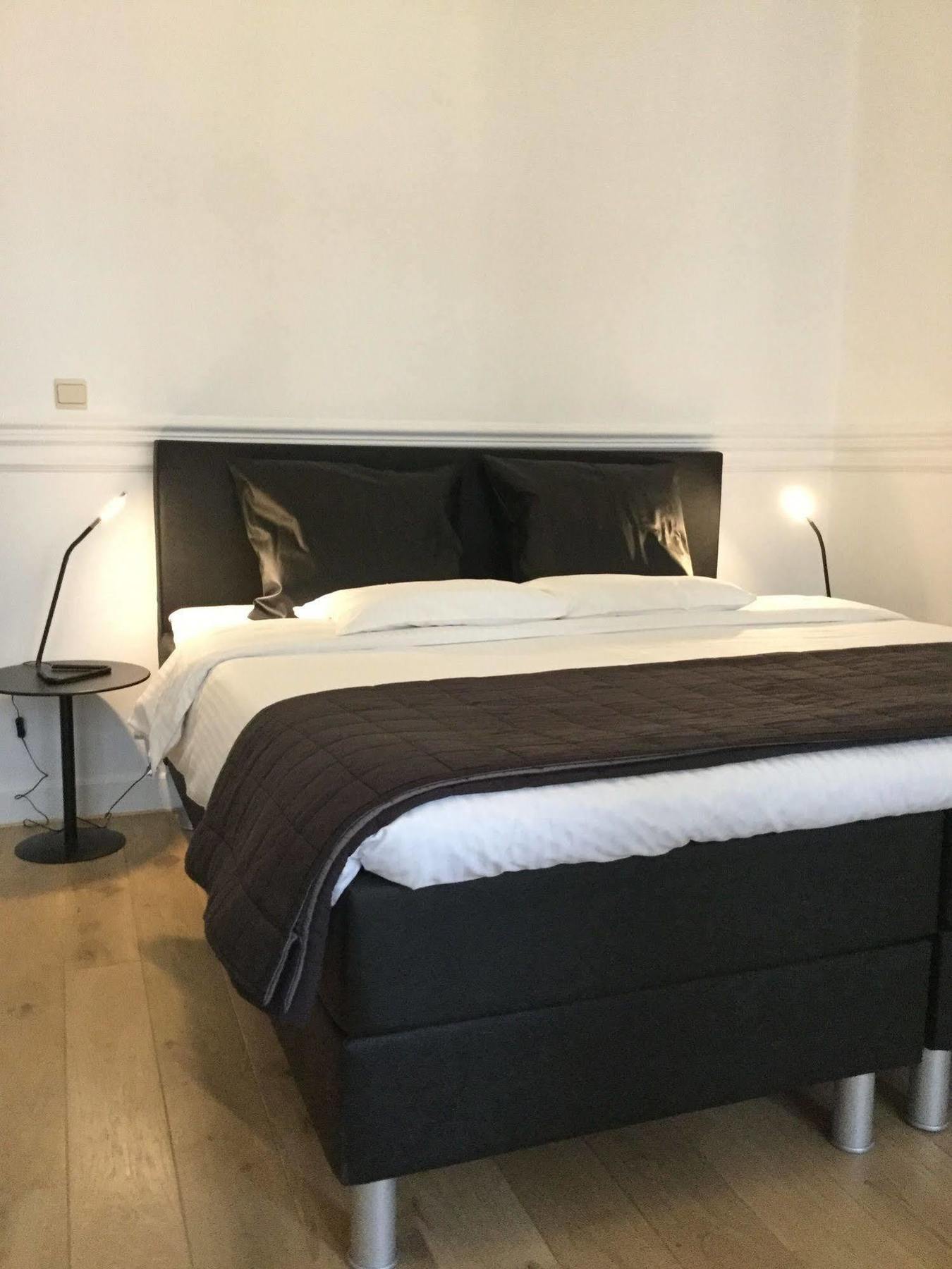 B&B Downtown Bxl Brüsszel Kültér fotó