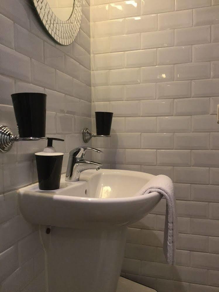 B&B Downtown Bxl Brüsszel Kültér fotó